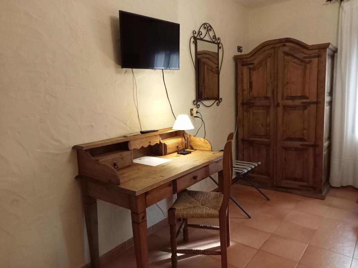 Hotel Villa De Berzocana エクステリア 写真