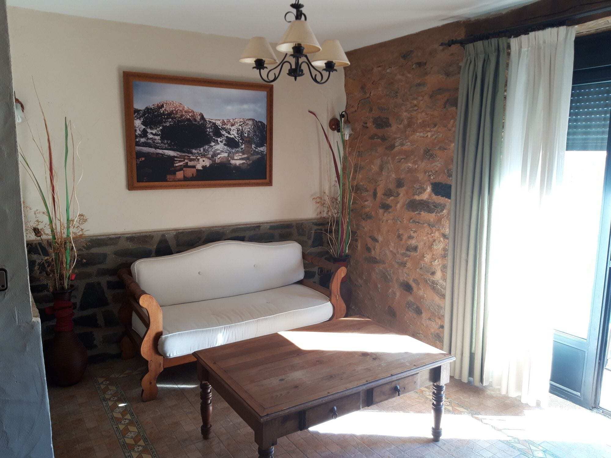 Hotel Villa De Berzocana エクステリア 写真